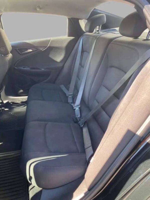 2022 Chevrolet Malibu LS