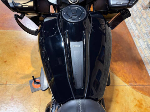 2024 Harley-Davidson Road Glide®