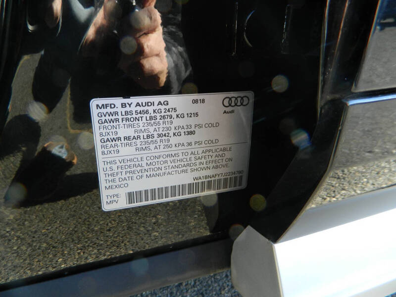 2018 Audi Q5 2.0T quattro Premium Plus