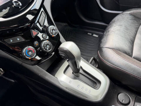2015 Chevrolet Sonic RS Auto