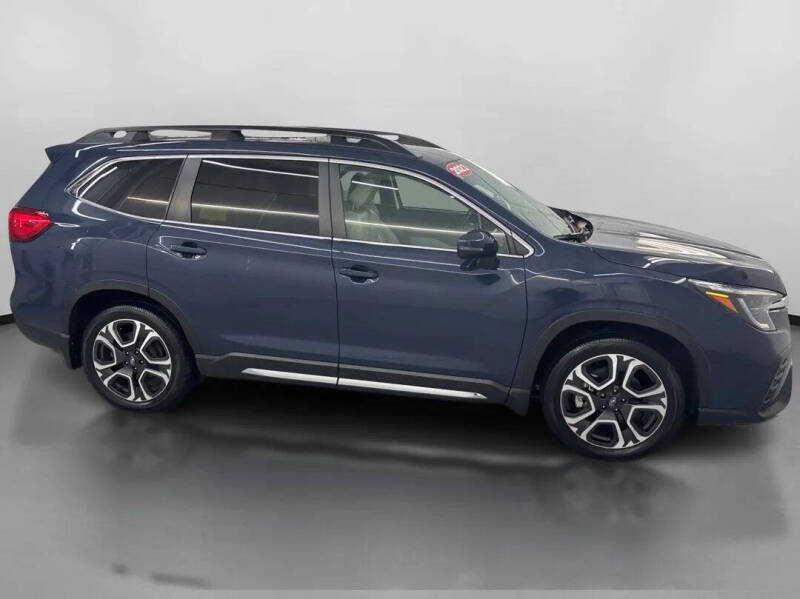 2023 Subaru Ascent Limited 8-Passenger