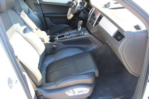 2016 Porsche Macan S