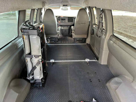 2010 Chevrolet Express LT 3500