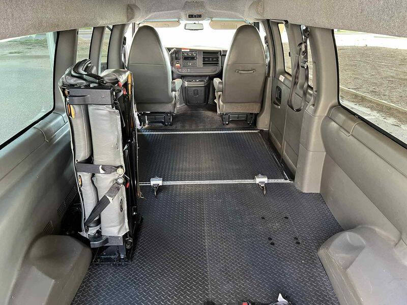 2010 Chevrolet Express LT 3500