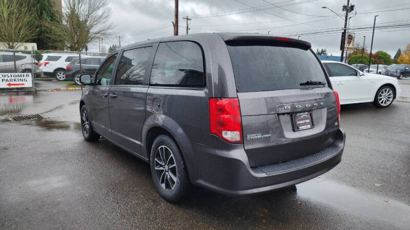 2018 Dodge Grand Caravan SE Plus