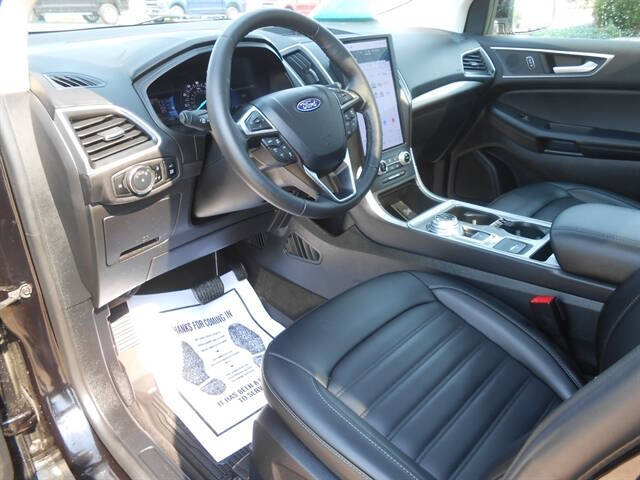 2024 Ford Edge
