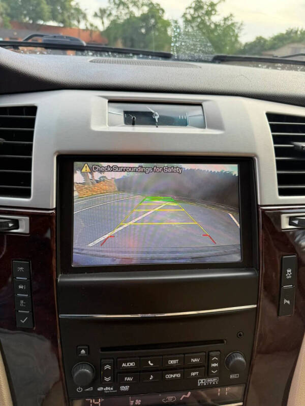 2013 Cadillac Escalade Luxury