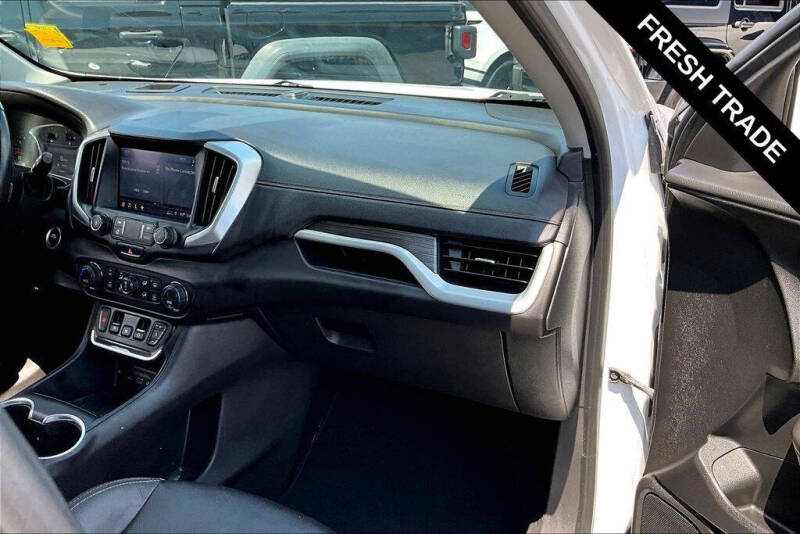2021 GMC Terrain SLT