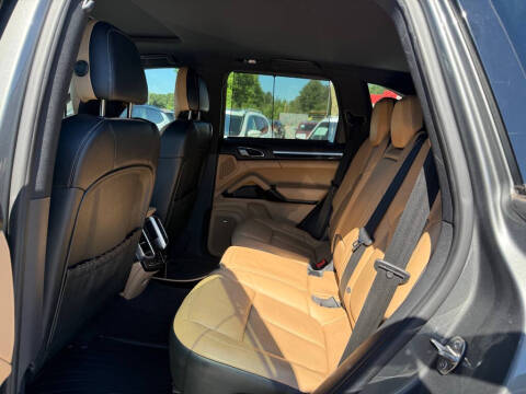 2014 Porsche Cayenne