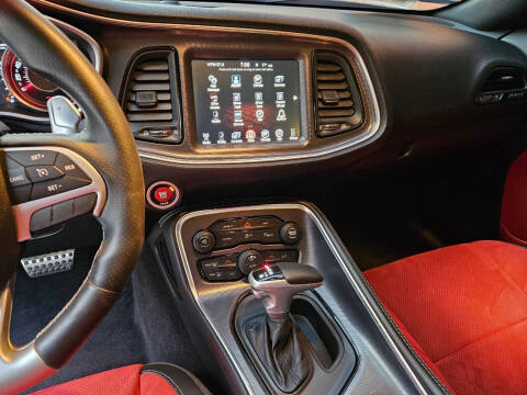 2015 Dodge Challenger SRT 392