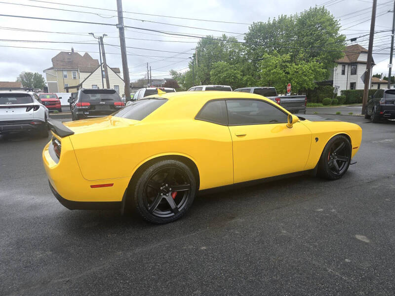 2017 Dodge Challenger SRT Hellcat