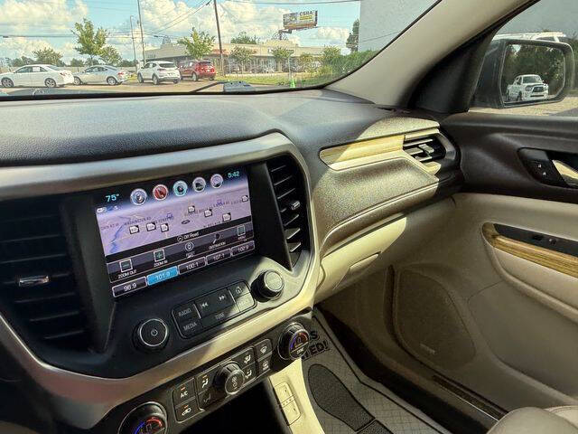 2019 GMC Acadia Denali
