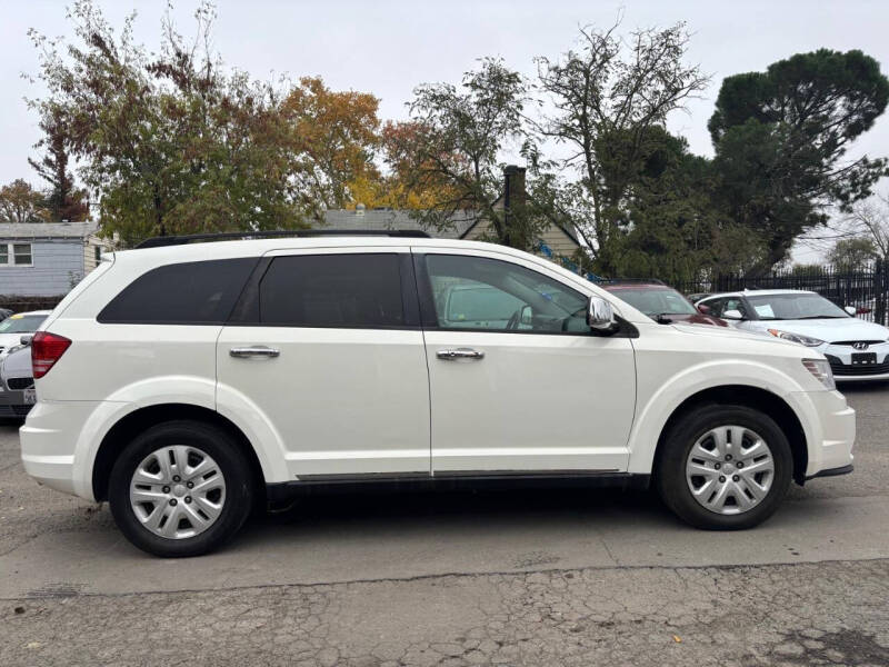2017 Dodge Journey SE