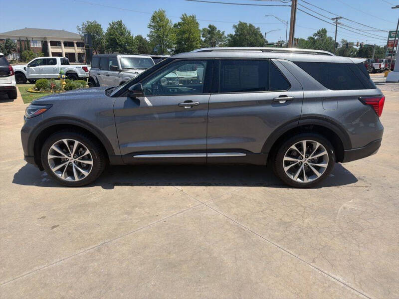 2025 Ford Explorer Platinum