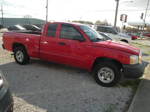 2007 Dodge Dakota for sale at Kingdom Auto Centers in Litchfield IL