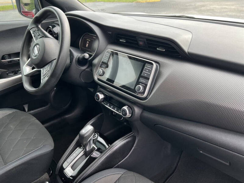 2018 Nissan Kicks SV