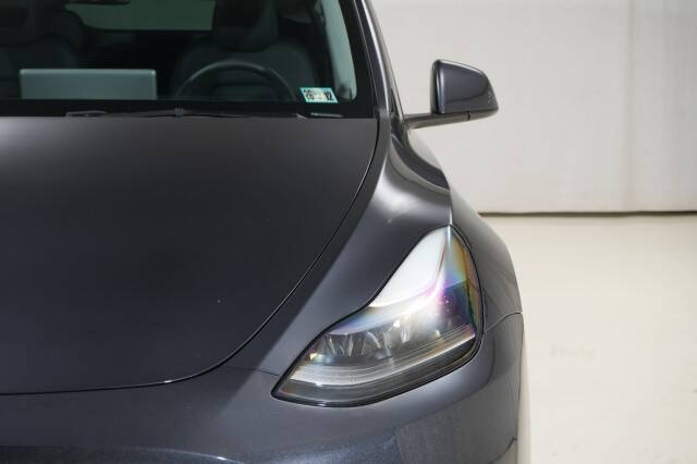 2024 Tesla Model Y Performance