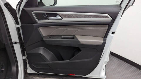 2023 Volkswagen Atlas Cross Sport SE