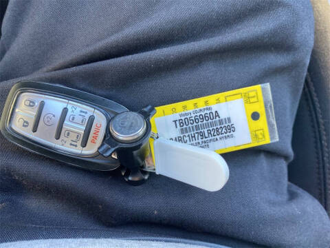 2020 Chrysler Pacifica Hybrid Touring