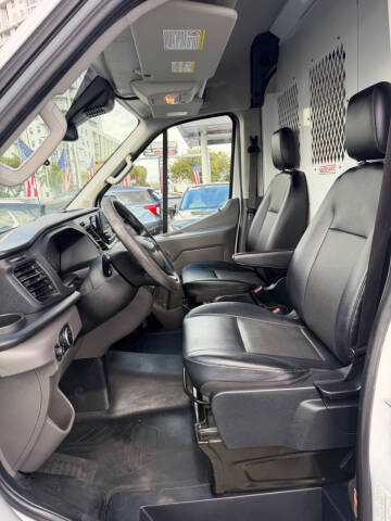 2020 Ford Transit 250