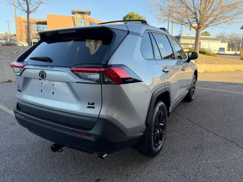2021 Toyota RAV4 LE