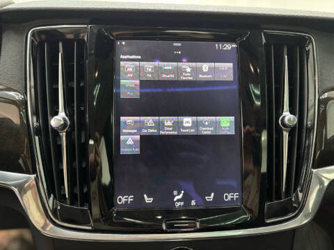 2018 Volvo S90 T5 Momentum