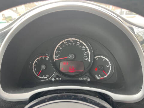 2013 Volkswagen Beetle Turbo PZEV Fender Edition