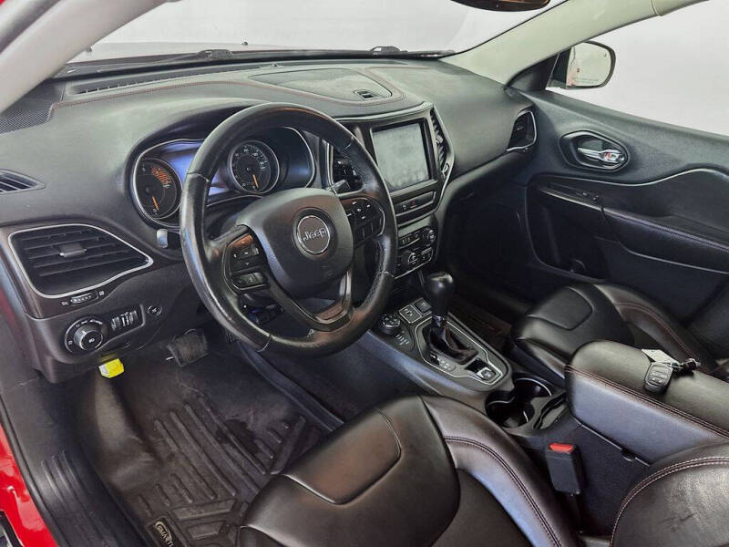 2019 Jeep Cherokee Trailhawk