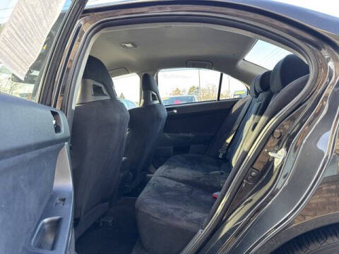 2011 Mitsubishi Lancer Evolution GSR