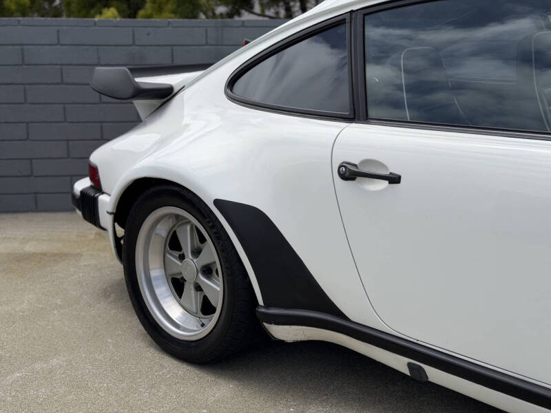 1984 Porsche 911 Carrera
