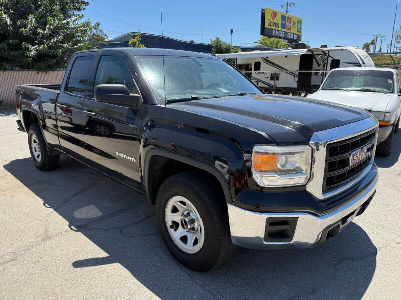 2015 GMC Sierra 4WD Double Cab 1SA SWB's photo