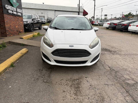 2015 Ford Fiesta SE