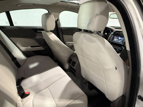 2017 Jaguar XE 20d Premium