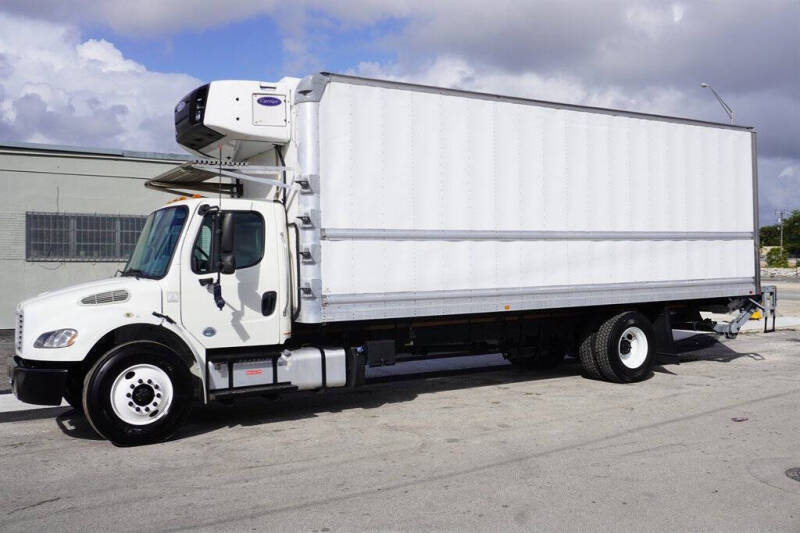2018 Freightliner M2 106