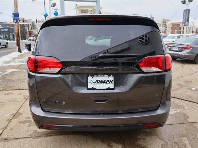 2019 Chrysler Pacifica Touring L Plus