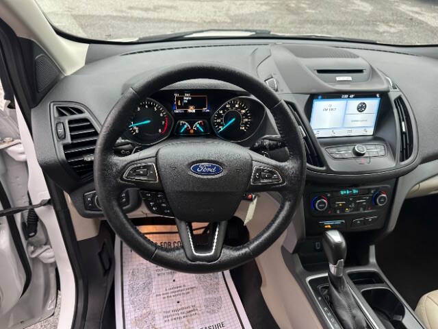 2017 Ford Escape SE
