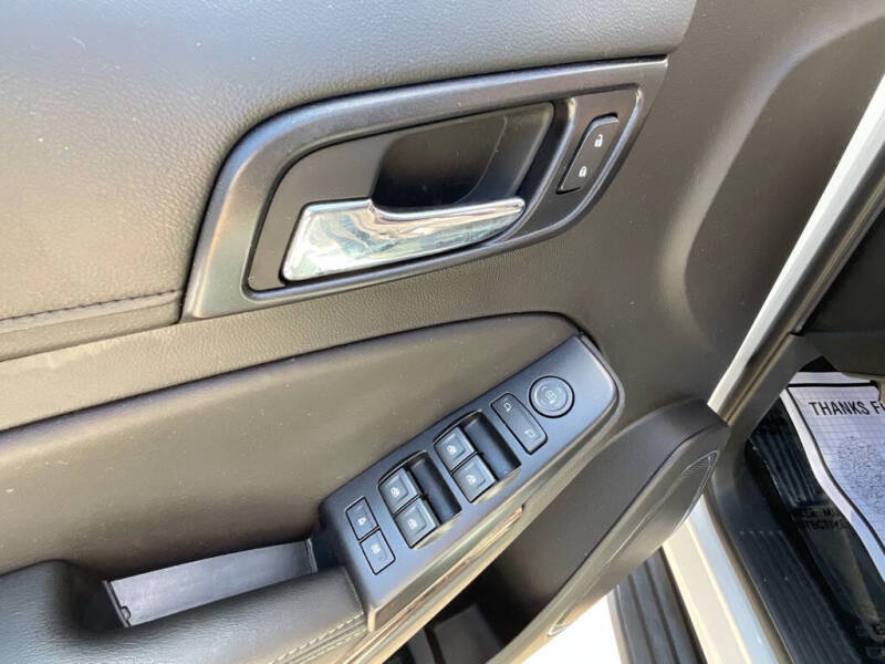 2018 Chevrolet Suburban LS