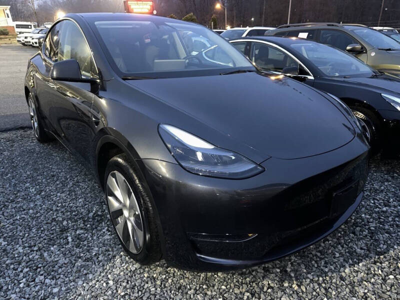 2024 Tesla Model Y Long Range