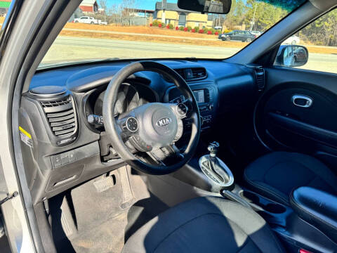 2017 Kia Soul +
