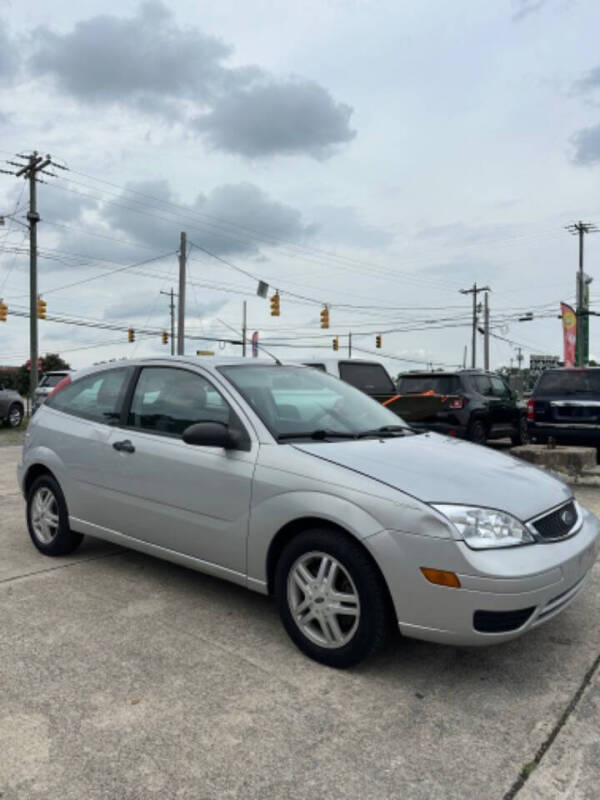 2007 Ford Focus ZX3 S