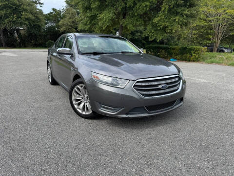 2013 Ford Taurus Limited