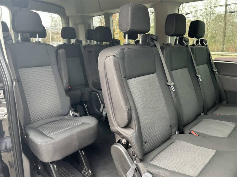 2022 Ford Transit 350 XLT