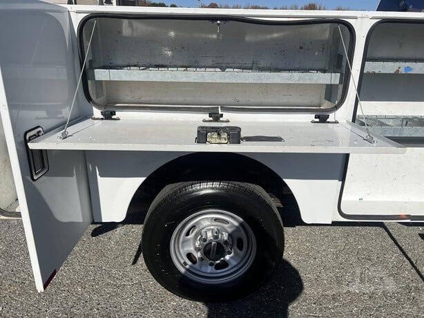 2022 Ford F-250 Super Duty XL