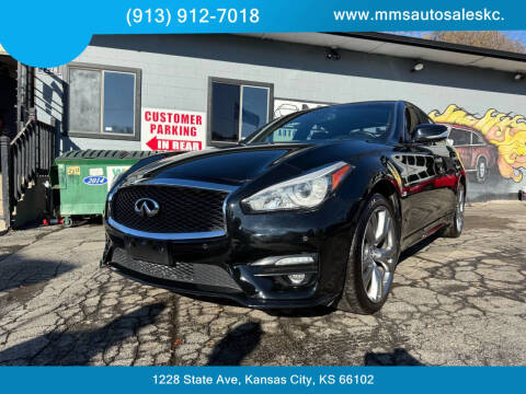 2016 Infiniti Q70 3.7