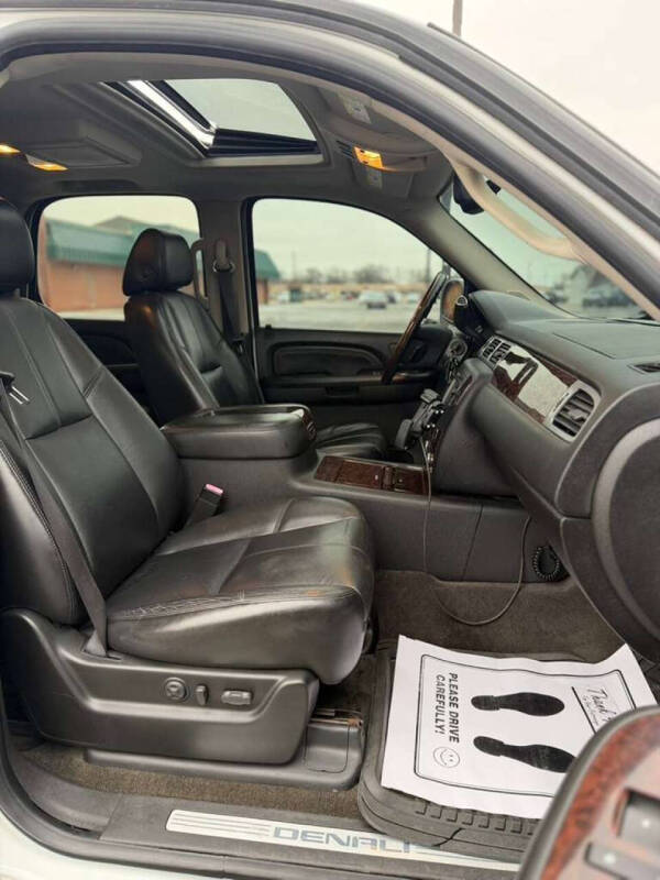 2008 GMC Yukon Denali