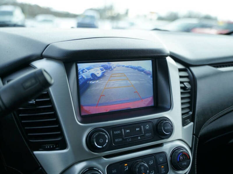 2017 GMC Yukon XL SLE