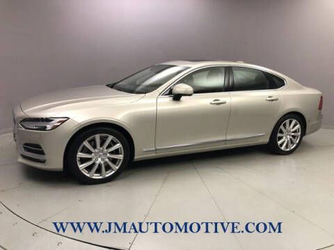 2017 Volvo S90