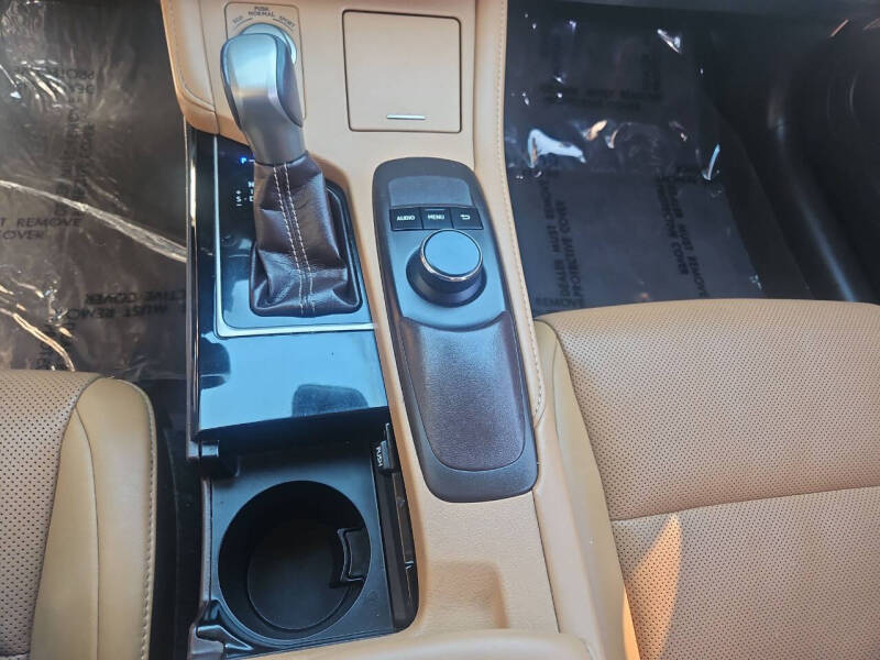2017 Lexus ES 350