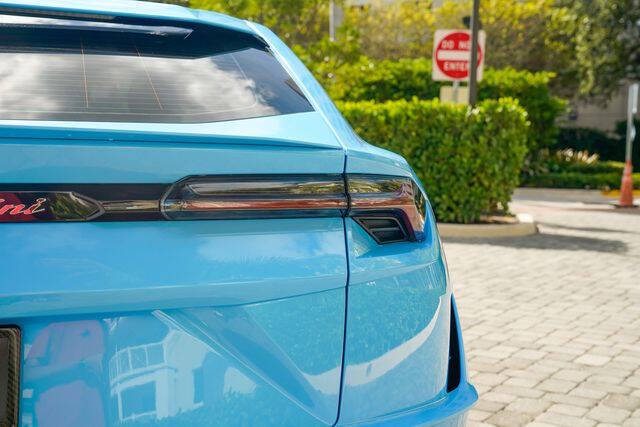 2024 Lamborghini Urus S