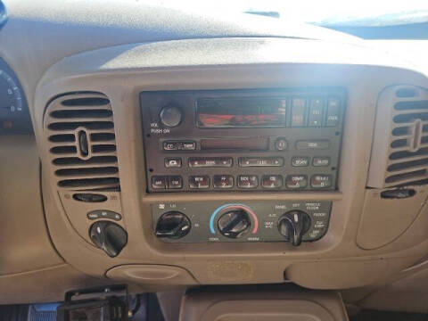 2001 Ford Expedition XLT